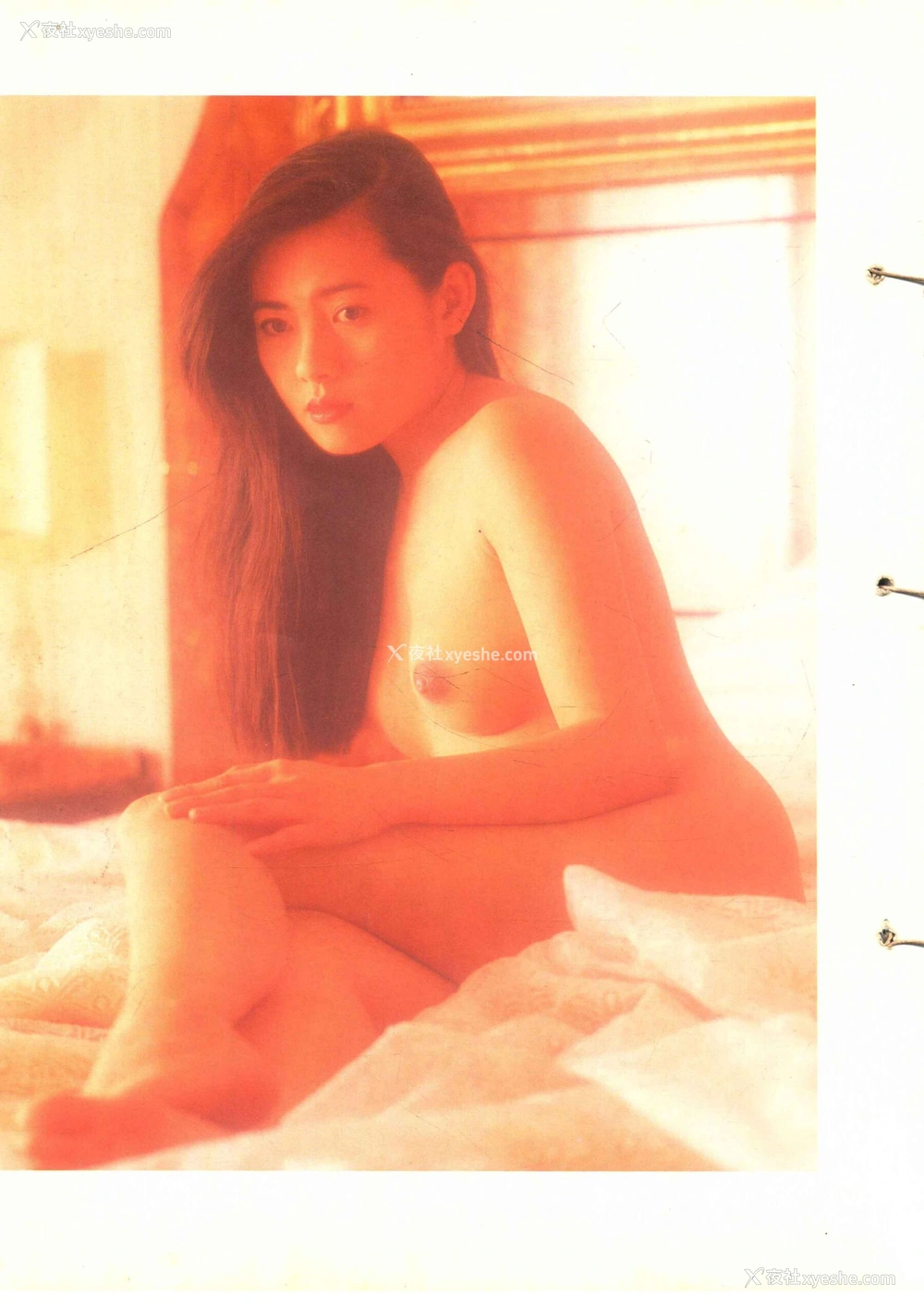 1P - 李丽珍《水城写真集》
