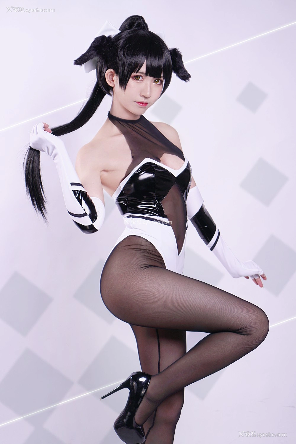 1P - 巨乳猫九酱Sakura – 赛车娘