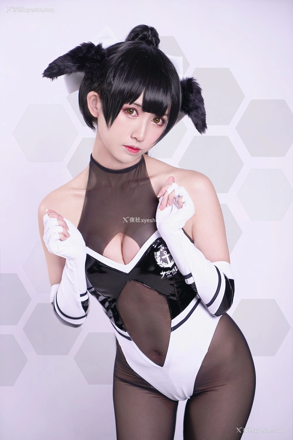 1P - 巨乳猫九酱Sakura – 赛车娘