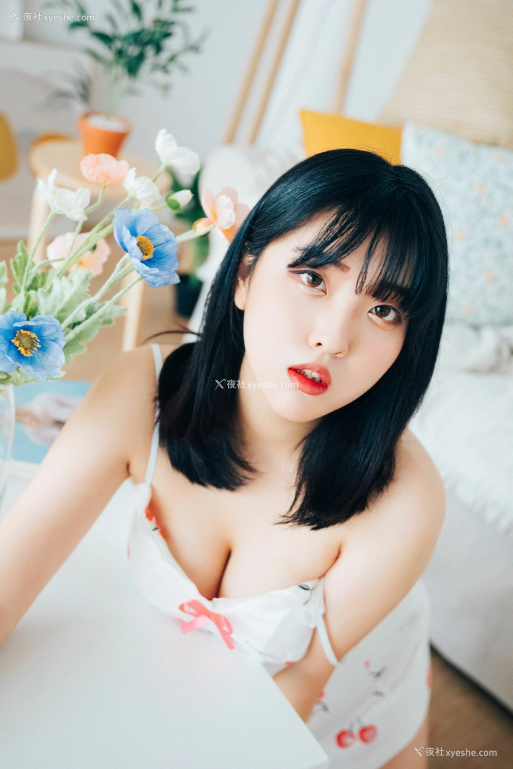 1P - [LOOZY] Song Hana – Oyatsu