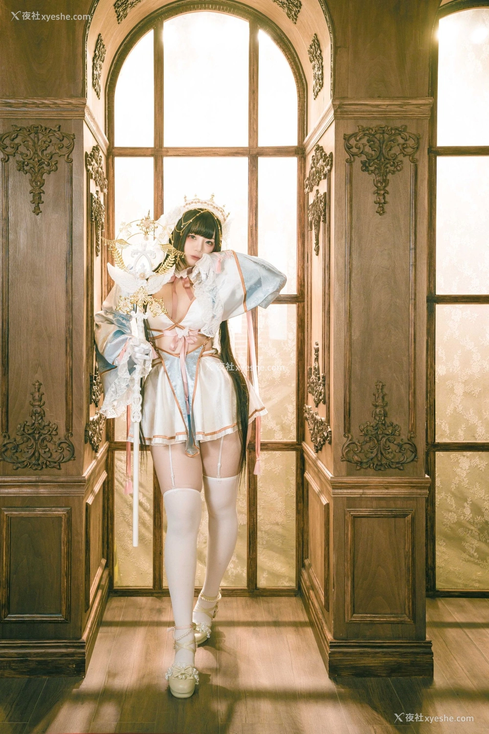 1P - 落落Raku《Lily White》