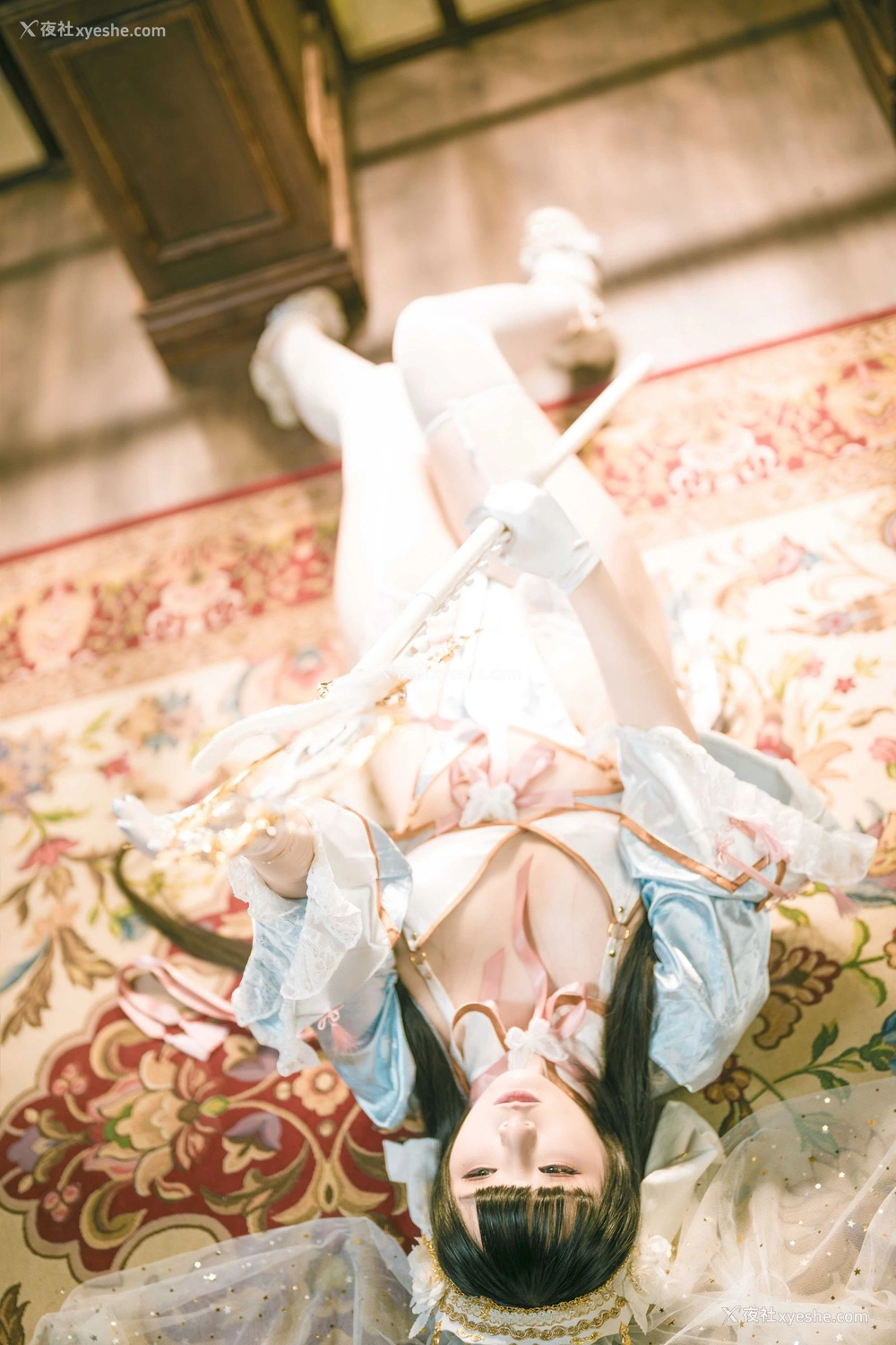1P - 落落Raku《Lily White》