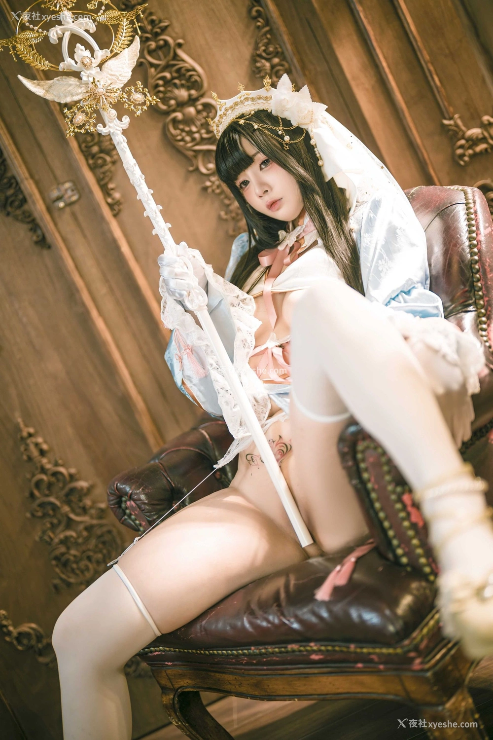 1P - 落落Raku《Lily White》