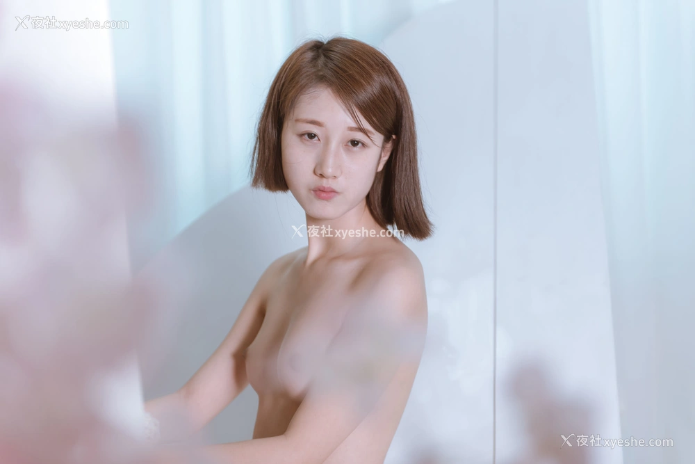 1P - 国模婷婷人体私拍套图