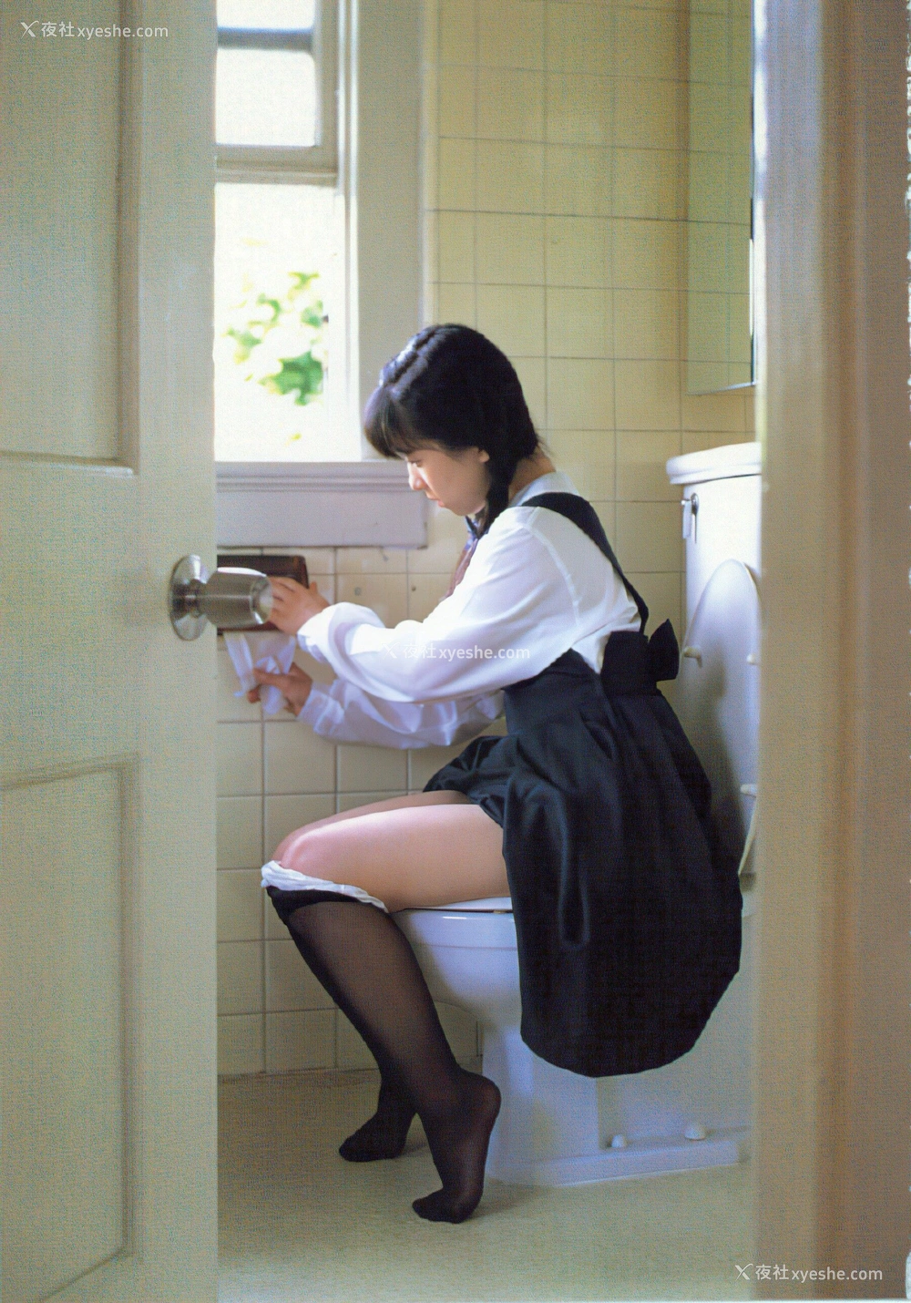 1P - 石原惠《美少女SM・レジェンド》