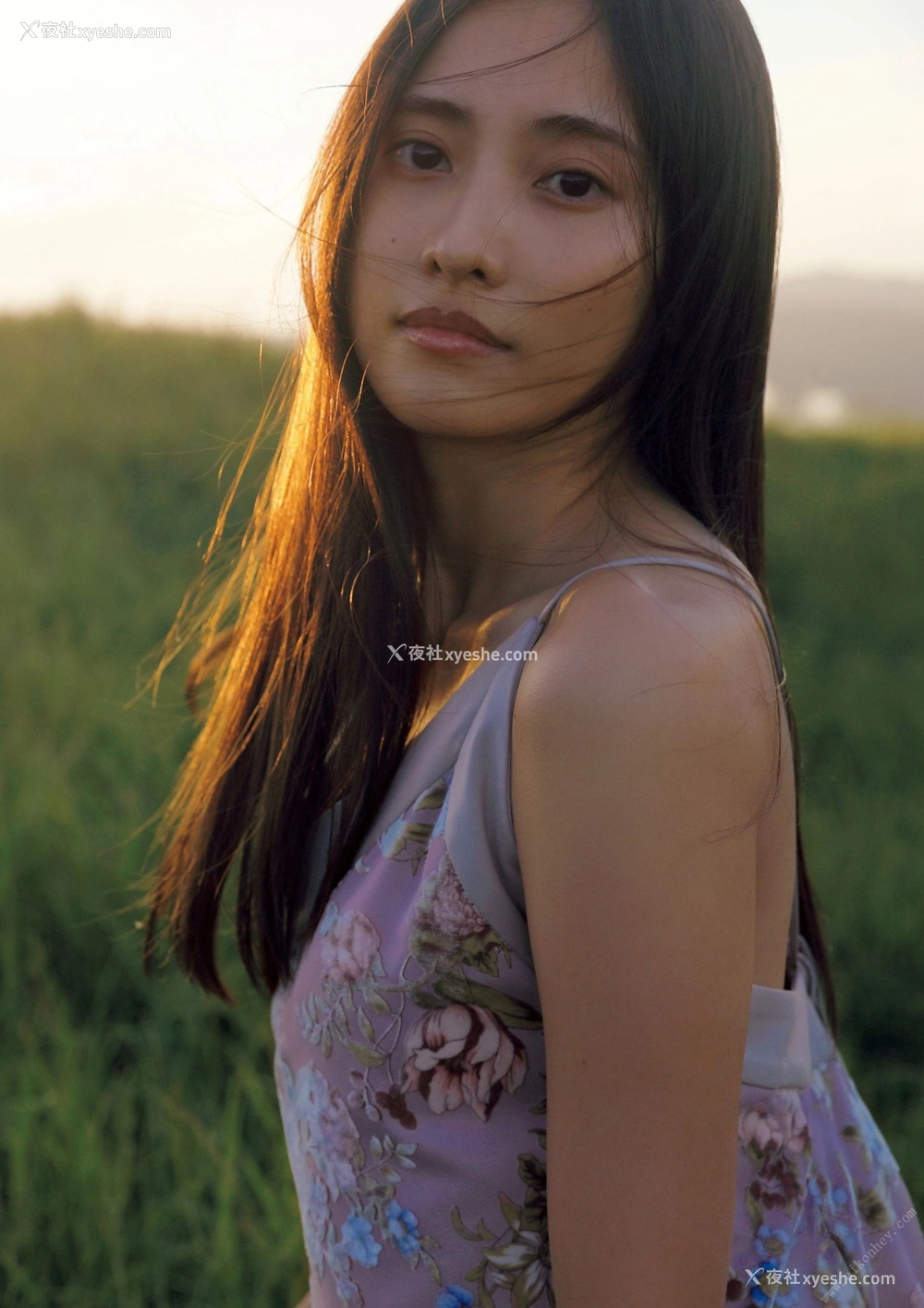 1P - 佐野日向子《COLORS》