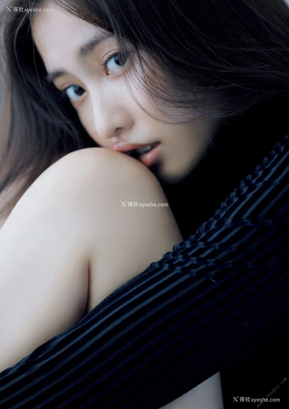 1P - 佐野日向子《COLORS》