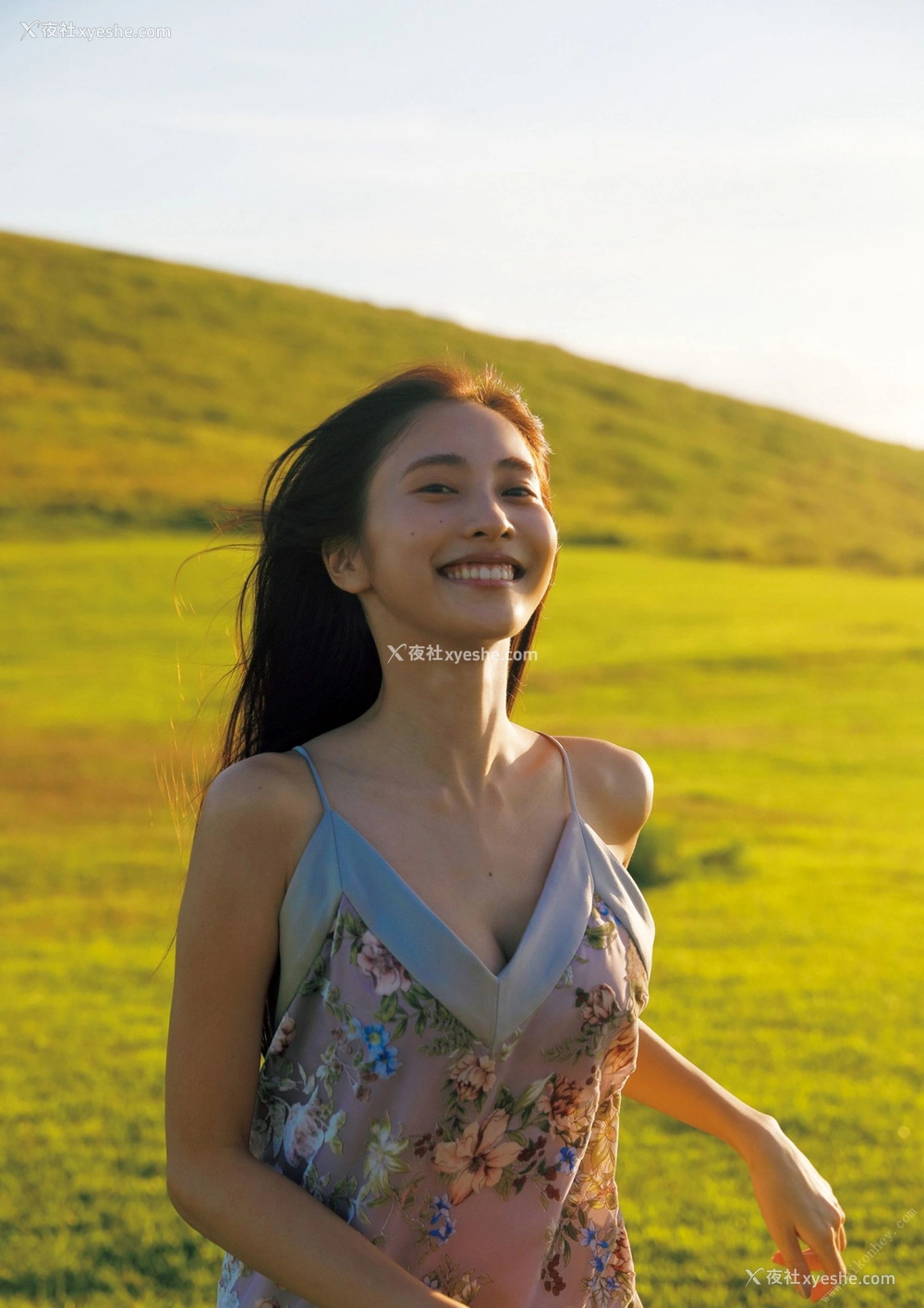 1P - 佐野日向子《COLORS》