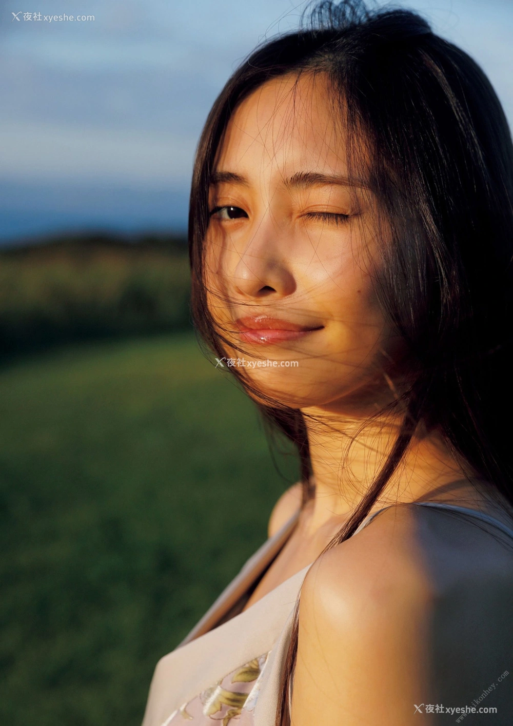 1P - 佐野日向子《COLORS》