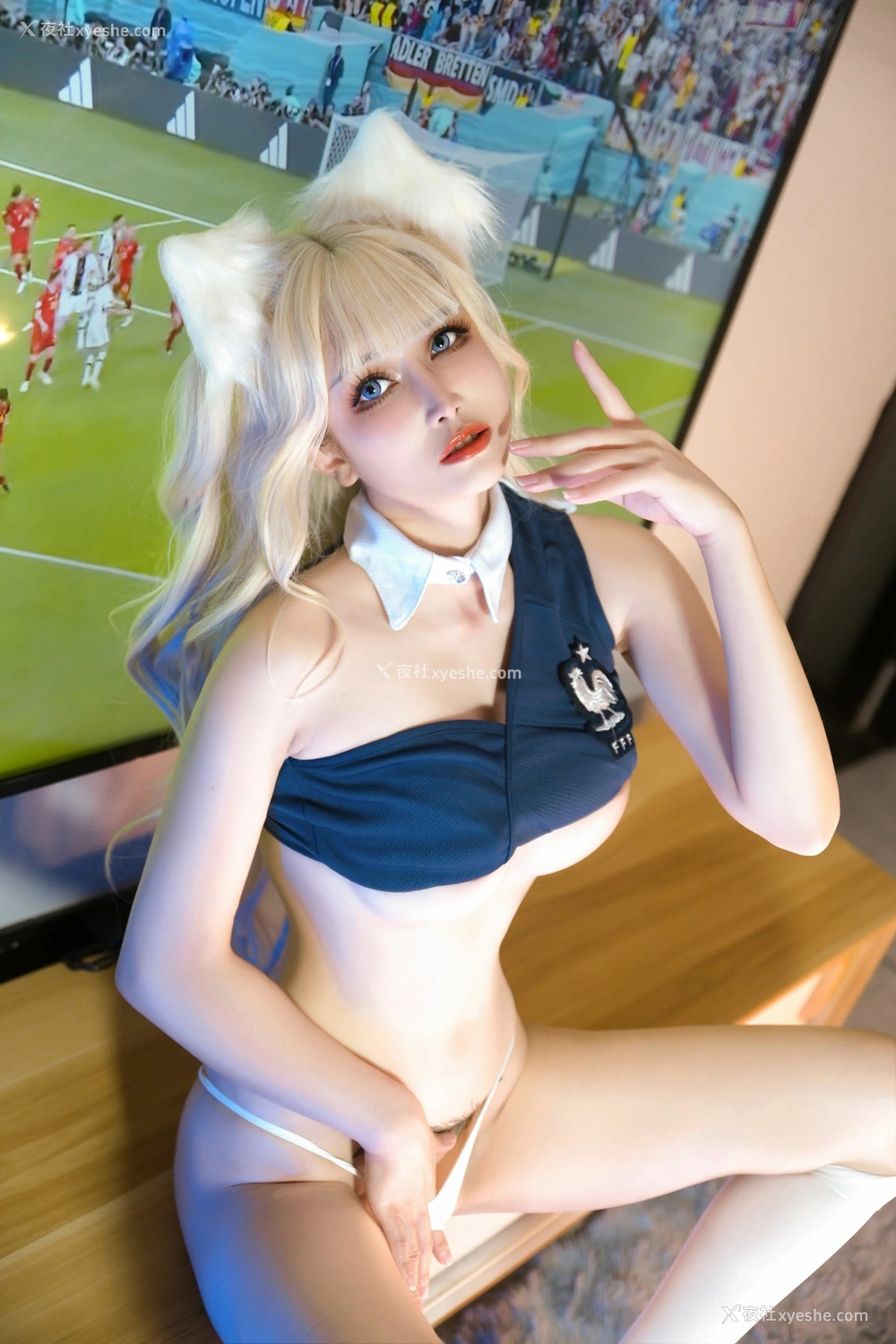 1P - 鹿八岁 – 足球少女