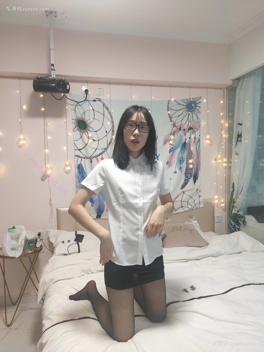 1P - 国模飞飞（高任飞）大尺度人体私拍套图