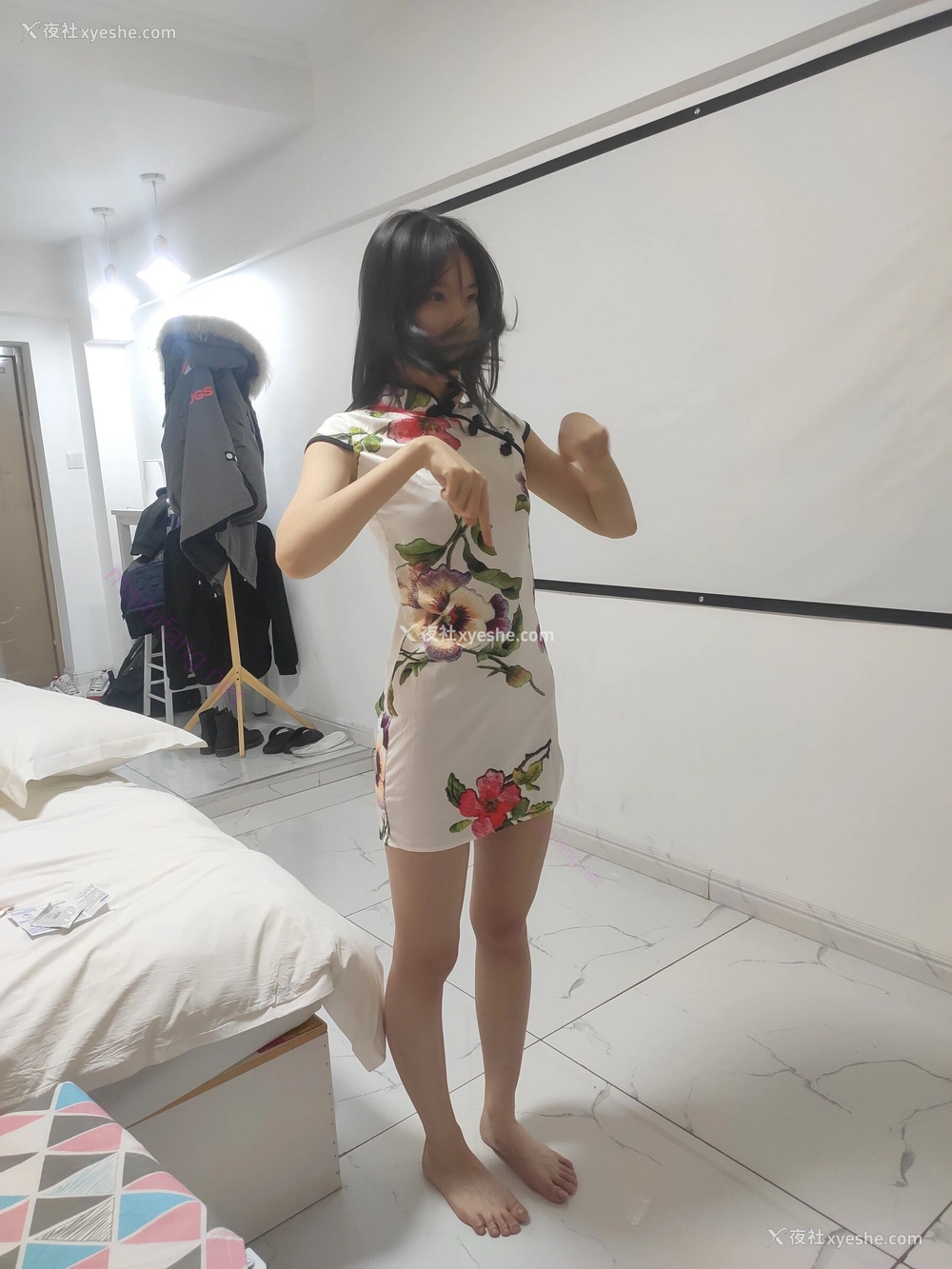 1P - 国模飞飞（高任飞）大尺度人体私拍套图