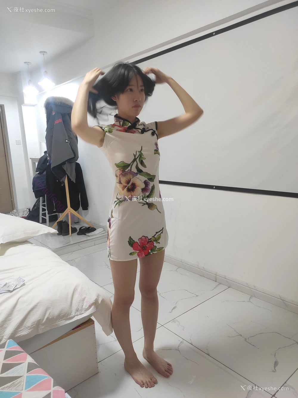 1P - 国模飞飞（高任飞）大尺度人体私拍套图