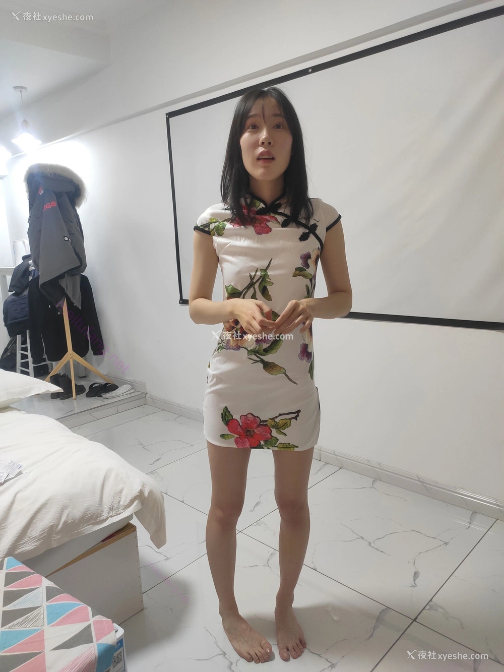 1P - 国模飞飞（高任飞）大尺度人体私拍套图