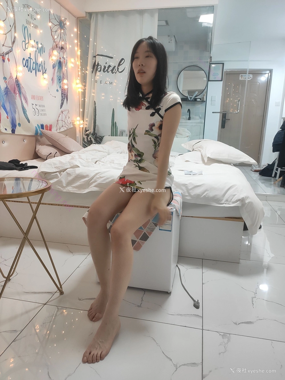 1P - 国模飞飞（高任飞）大尺度人体私拍套图