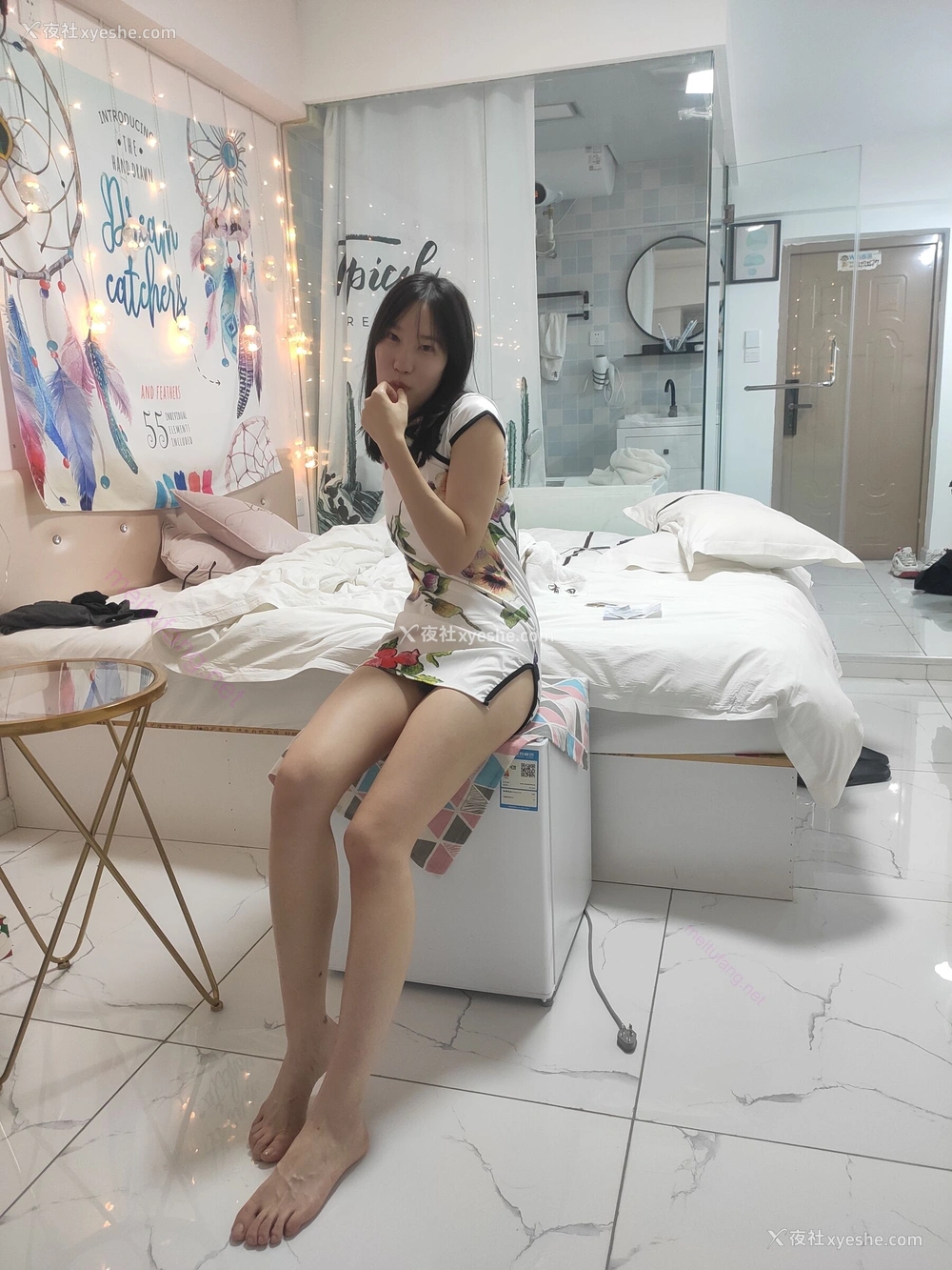 1P - 国模飞飞（高任飞）大尺度人体私拍套图