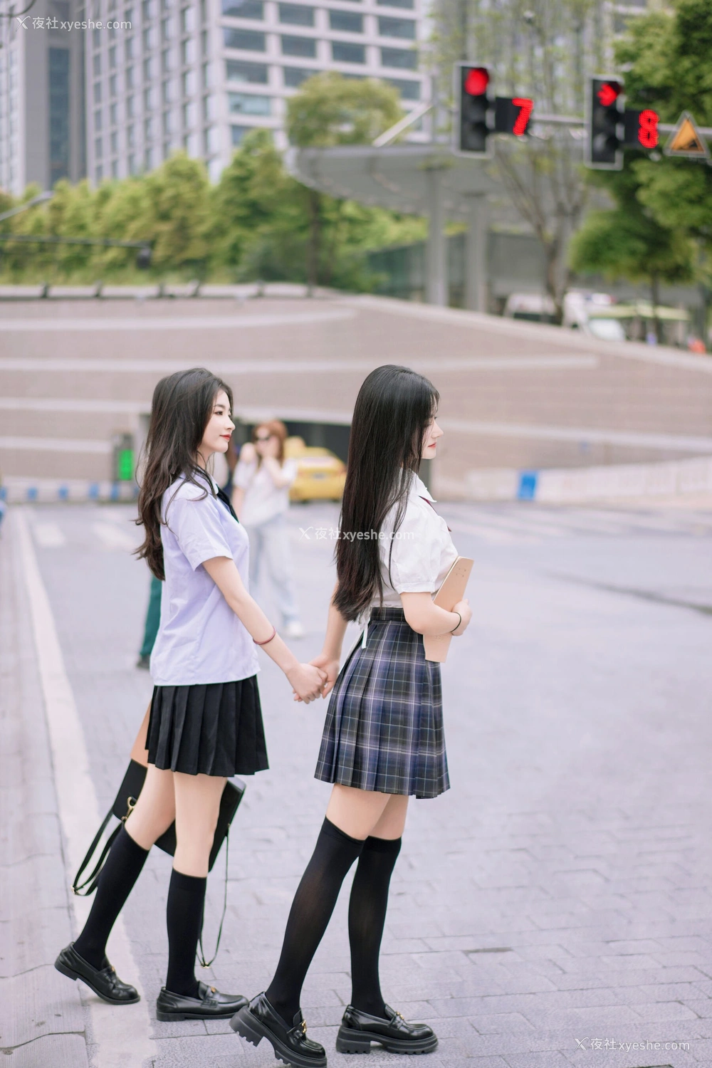 1P - 鱼尾fish&谭小灵《双人JK》