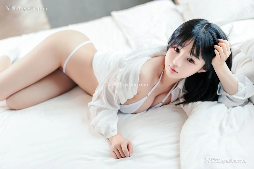 1P - 桜井宁宁 – 男友衬衫