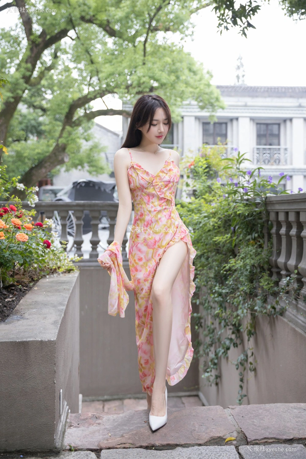 1P - 鱼子酱四季 春夏秋冬原版写真