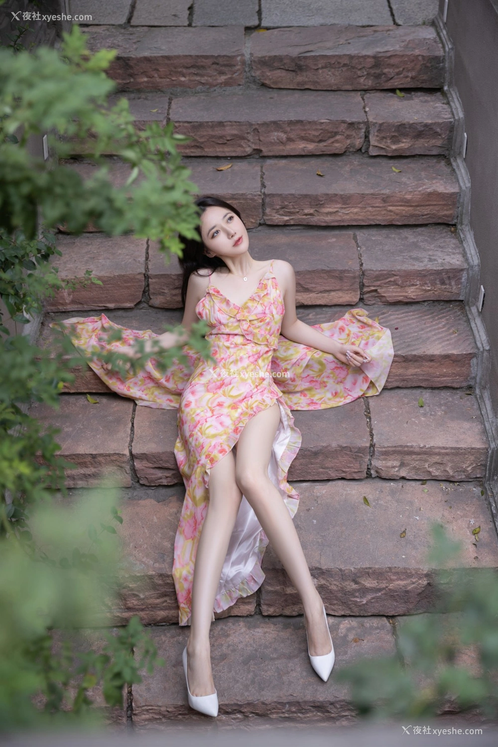 1P - 鱼子酱四季 春夏秋冬原版写真
