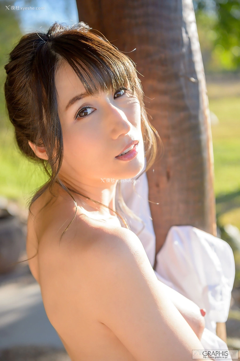 1P - JULIA《The Cool Beauty》