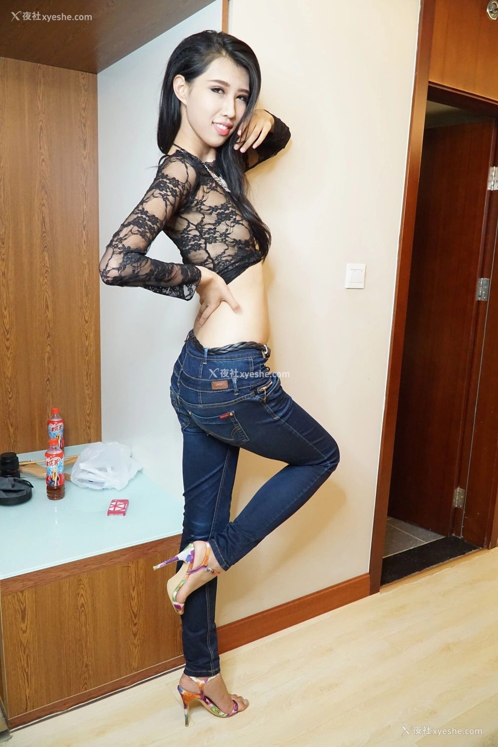 1P - 国模葛征性感写真套图