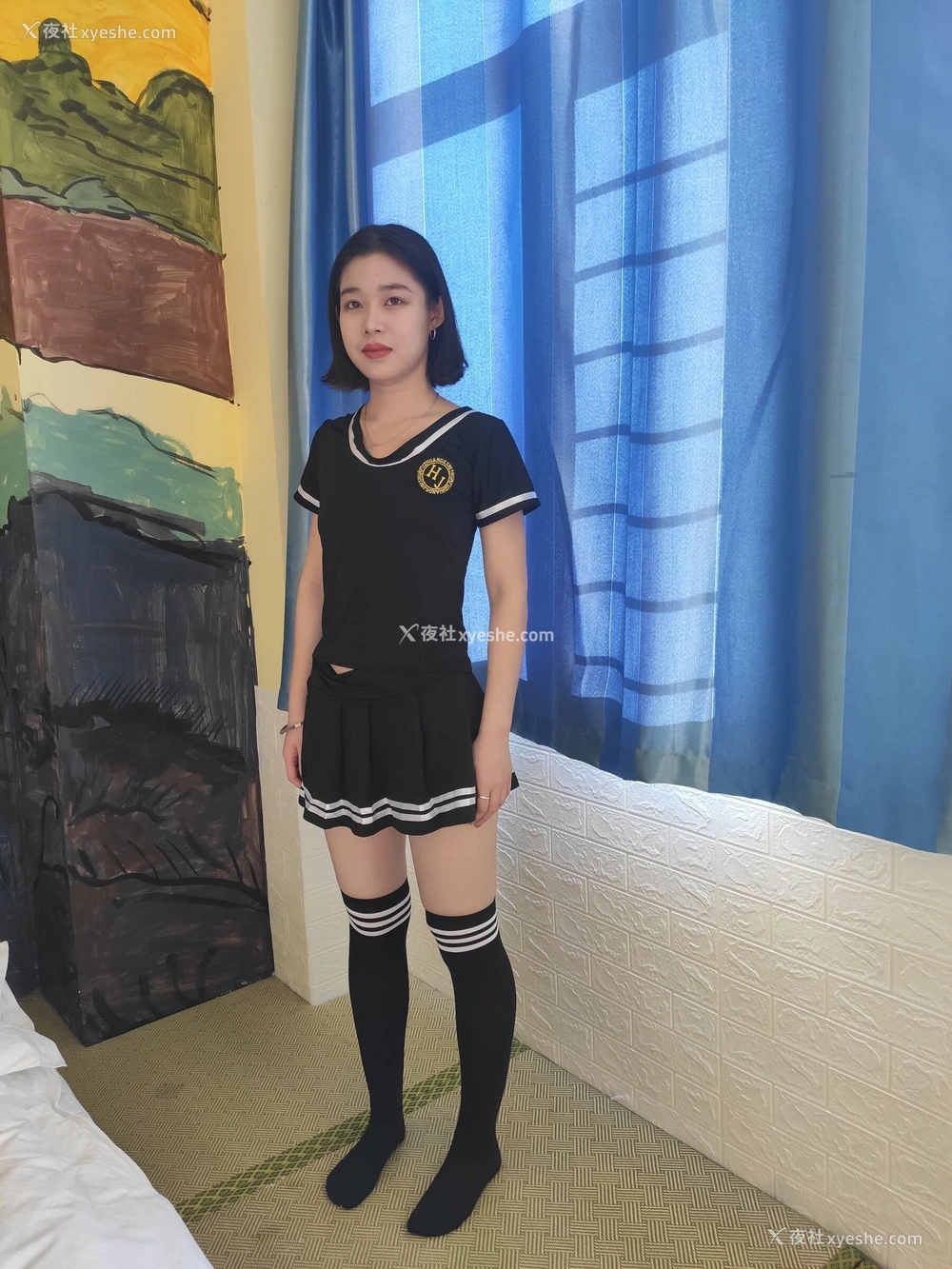 1P - 国模周婧娉大尺度人体私拍套图