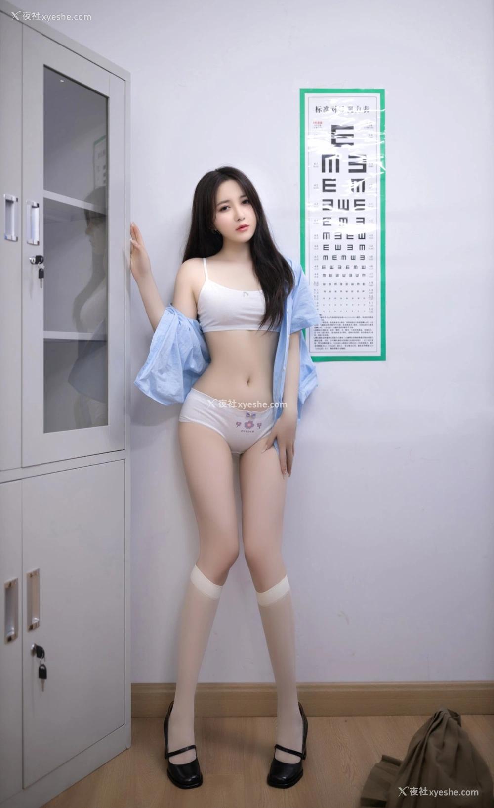 1P - 鱼子酱 入学体检 原版写真