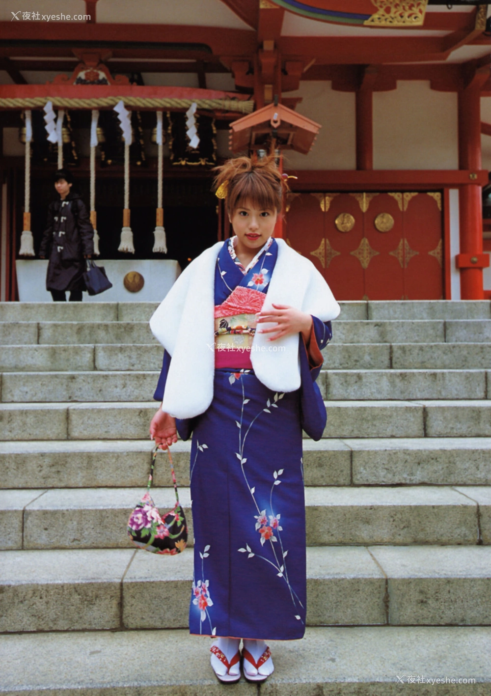 1P - 早坂瞳《KARAMI》