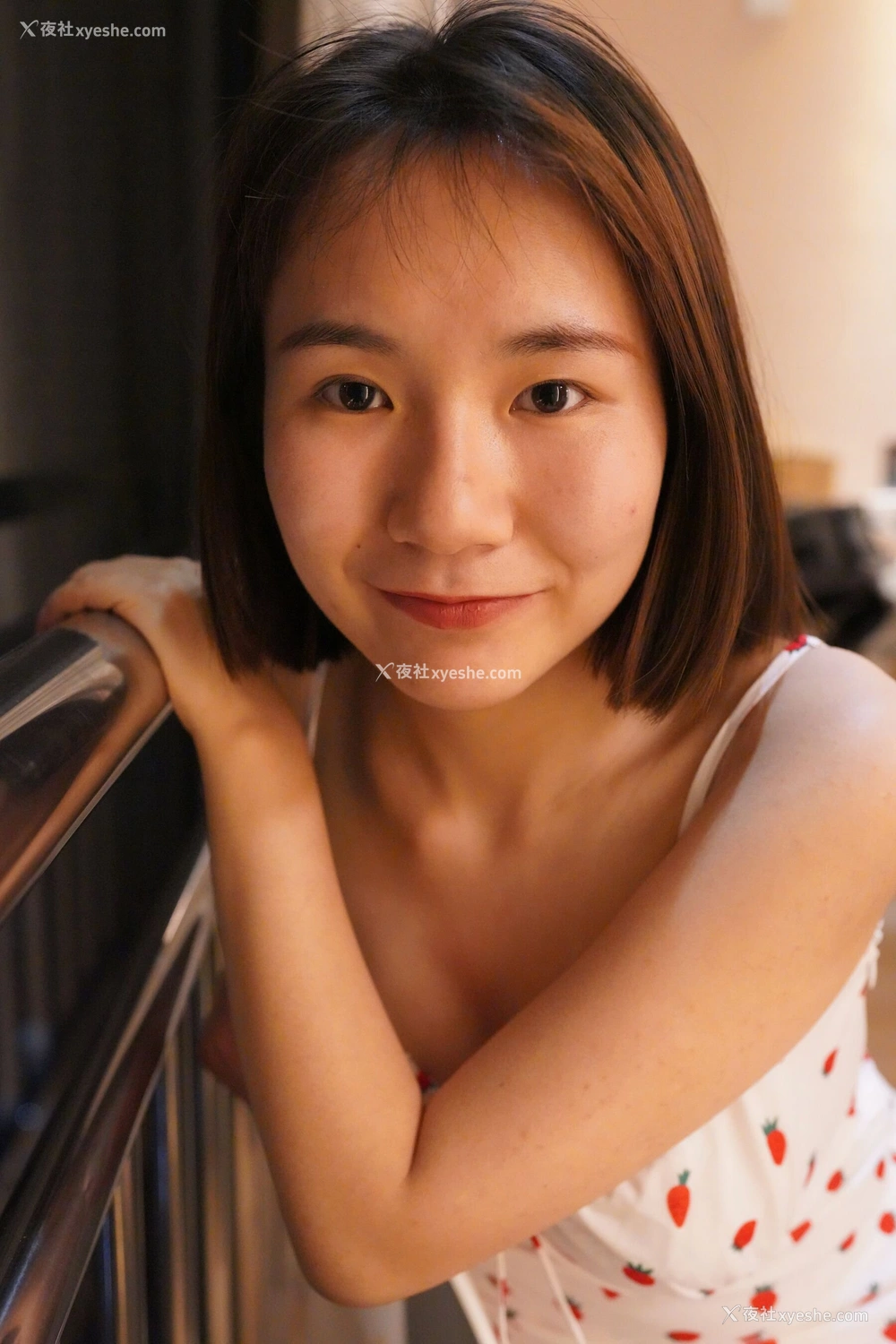 1P - 国模小顾人体私拍套图