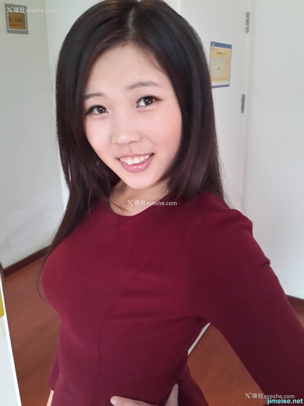 1P - 国模美美人体私拍套图
