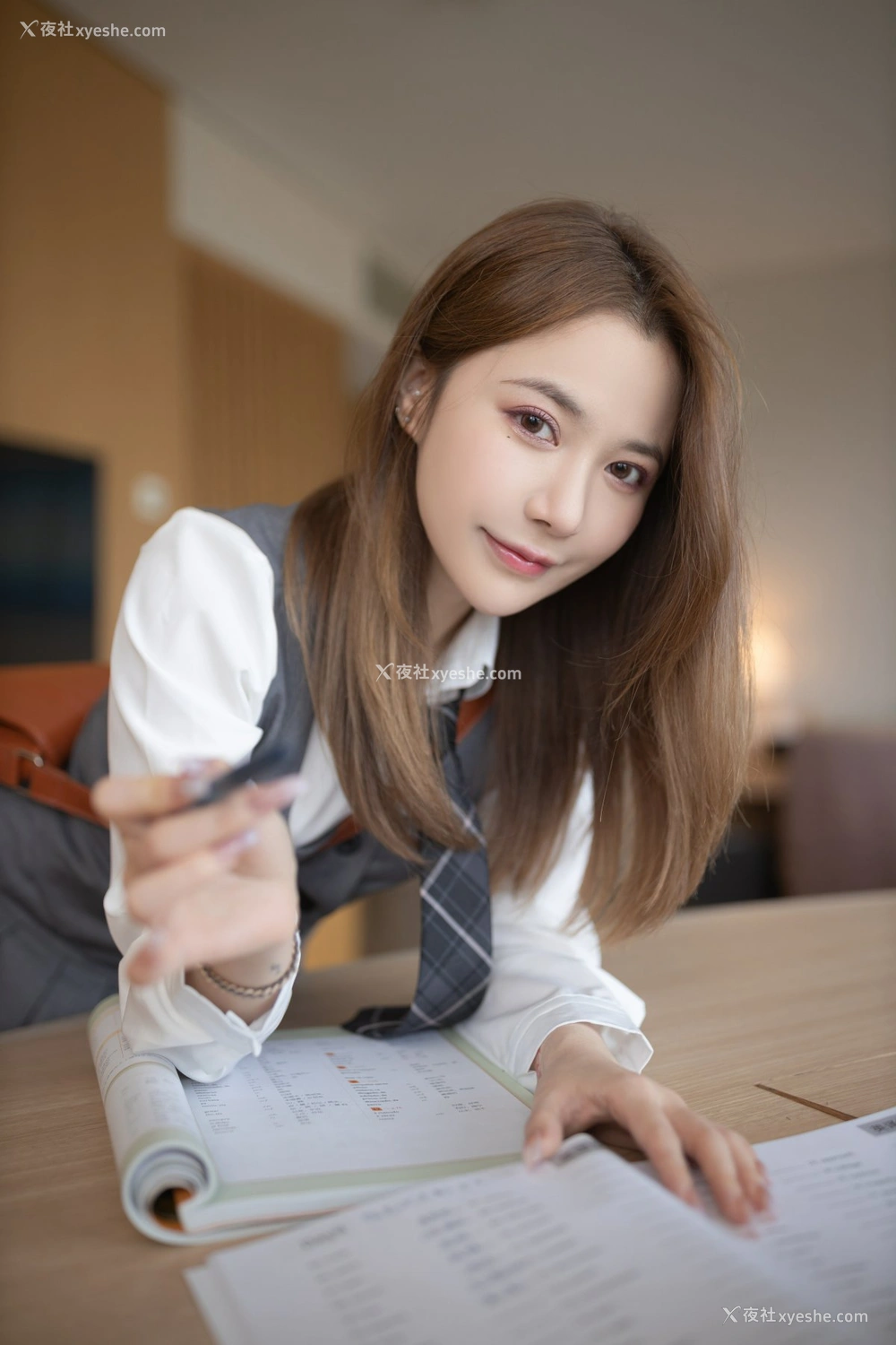 1P - 鱼子酱 JK透明 原版写真