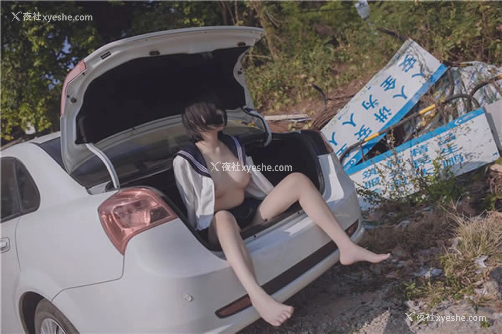 1P - 网红悠宝三岁绑架JK塞进后备箱无圣光人体写真