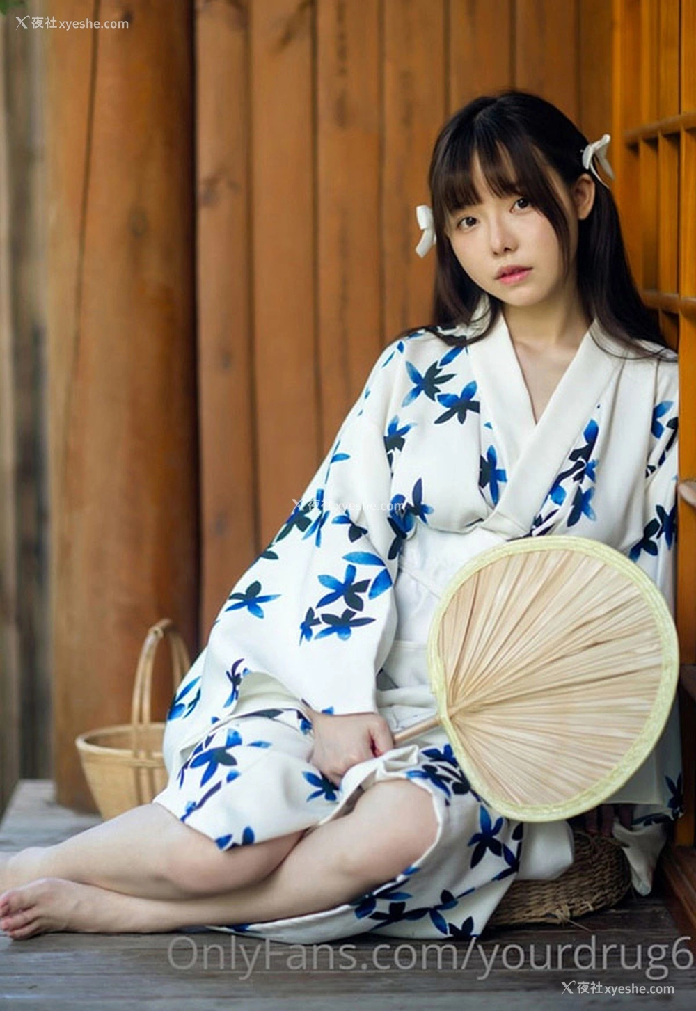 1P - 极品福利姬六味帝皇酱 夏日和服唯美无圣光图
