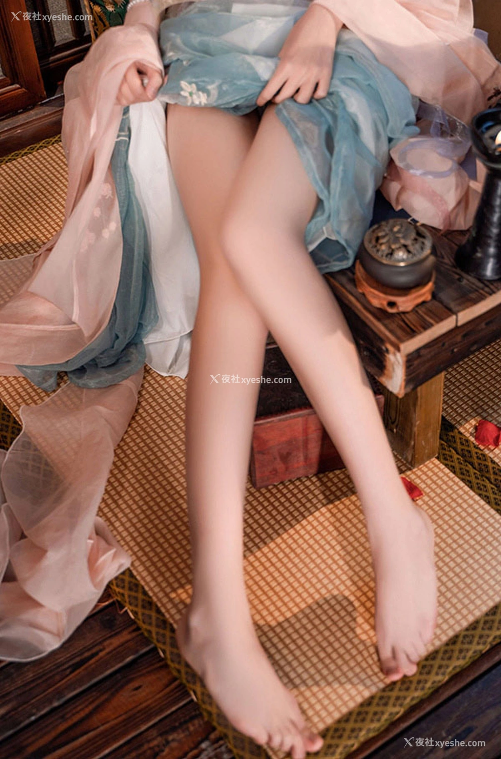 1P - 福利姬金鱼kinngyo 碧窗梦无圣光唯美图集