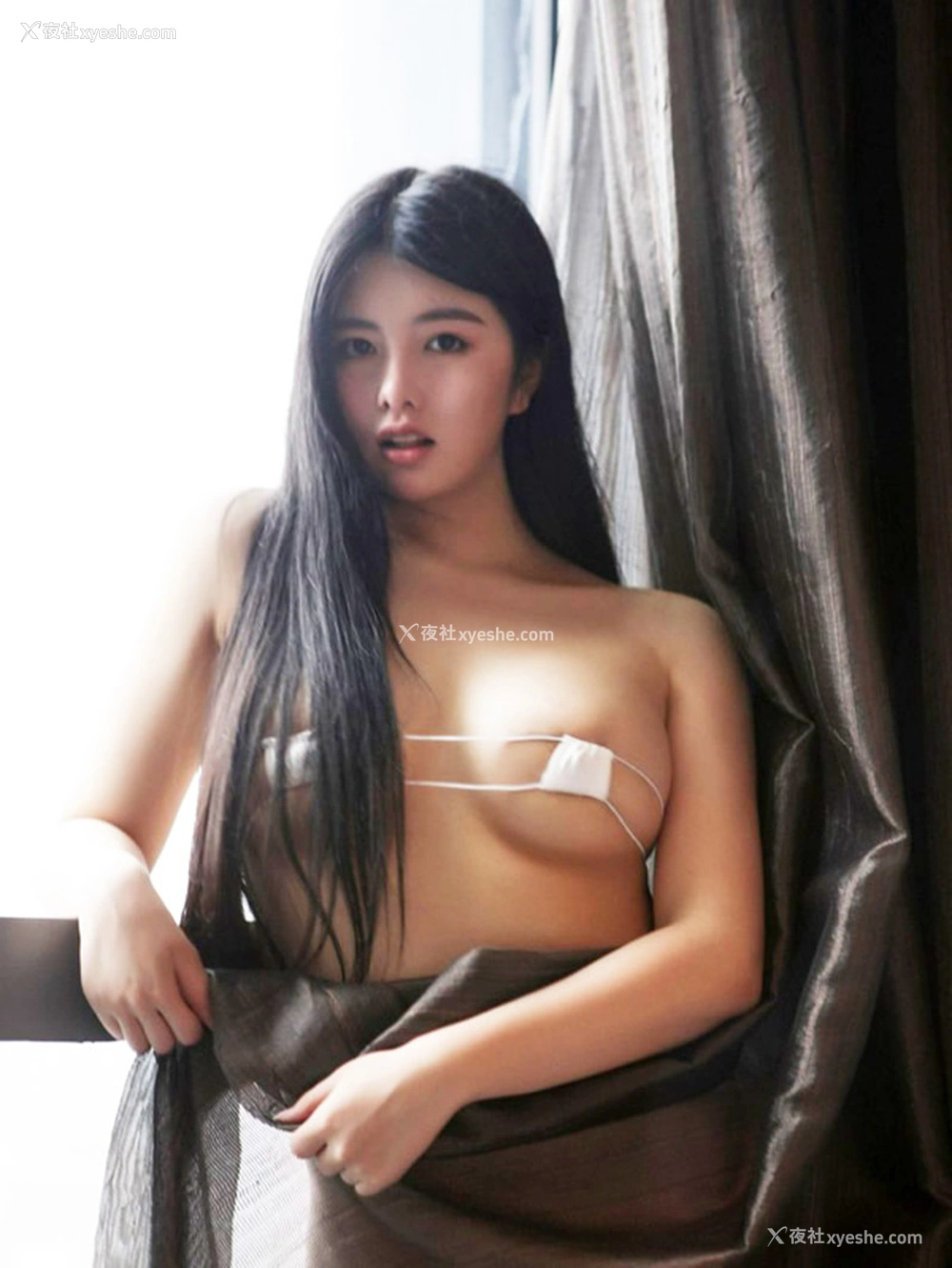 1P - 湿身美女娜露36D爆乳无圣光写真肥美诱惑精彩福利满满