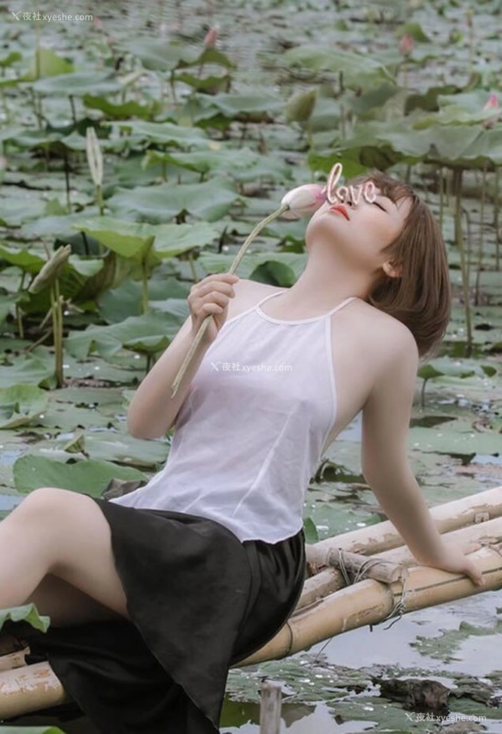 1P - 荷塘里的小美女无圣光写真如出水芙蓉