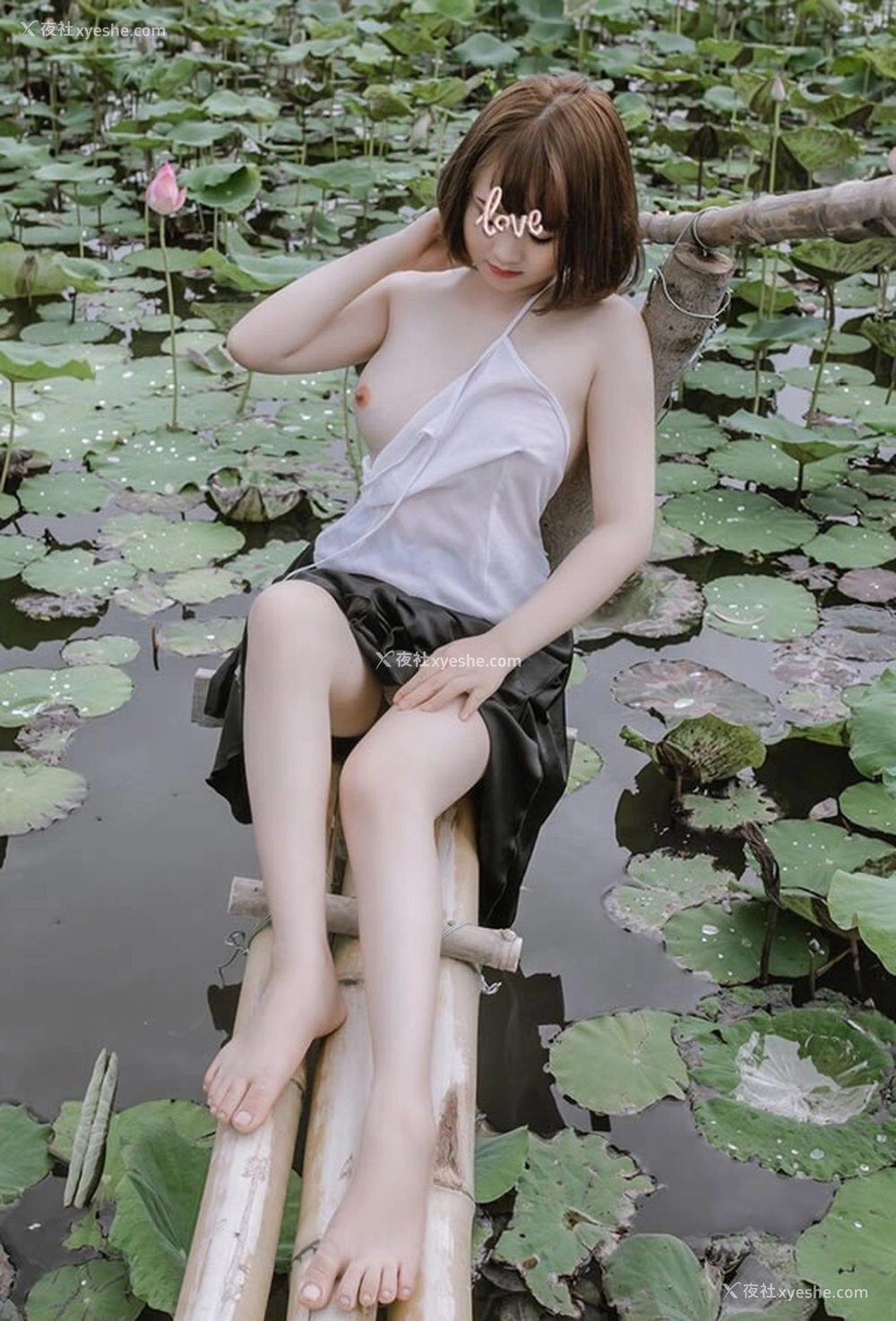 1P - 荷塘里的小美女无圣光写真如出水芙蓉