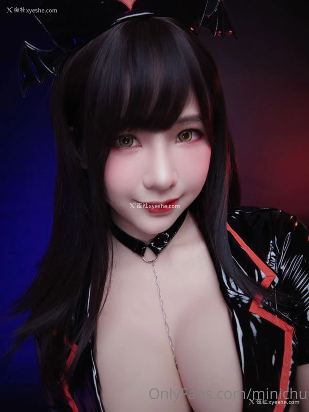 1P - 丰满美女Minichu暗黑女护士无圣光图集