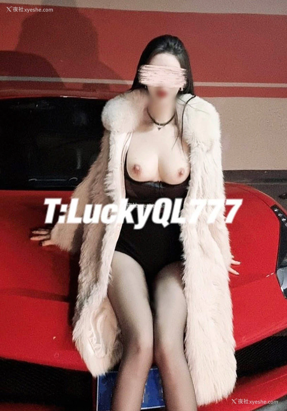 1P - 超极品网红@LuckyQL777 尺度私拍合集