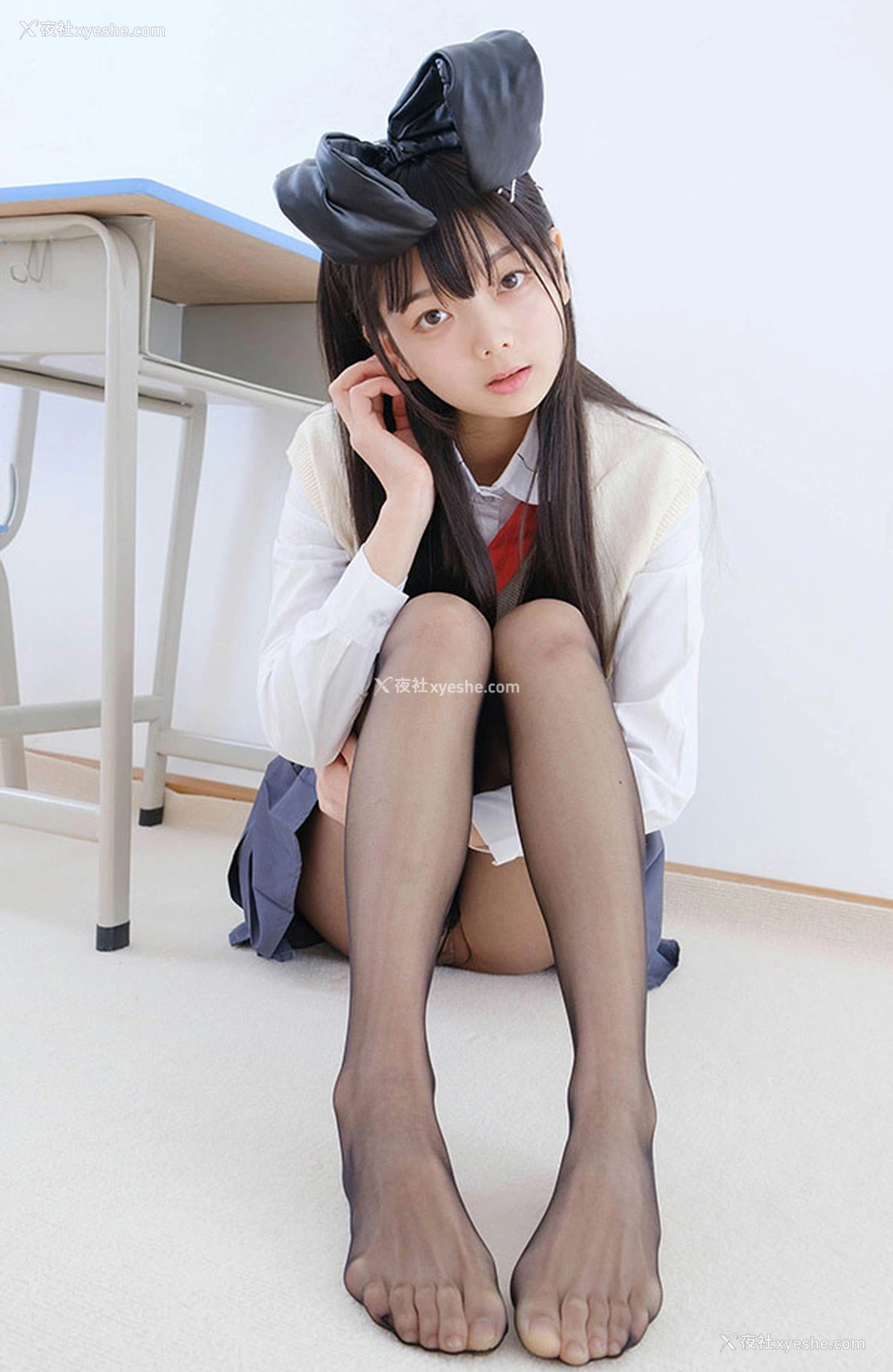 1P - 颜值福利姬赤西夜夜 麻衣学姐