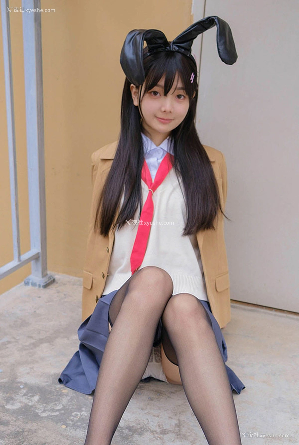 1P - 颜值福利姬赤西夜夜 麻衣学姐