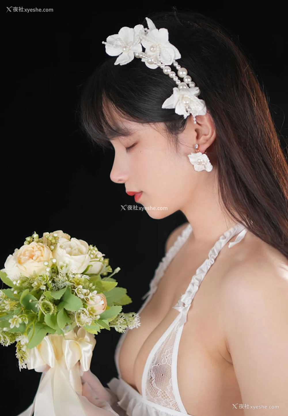 1P - 网红美女豪歌 – 花之欲