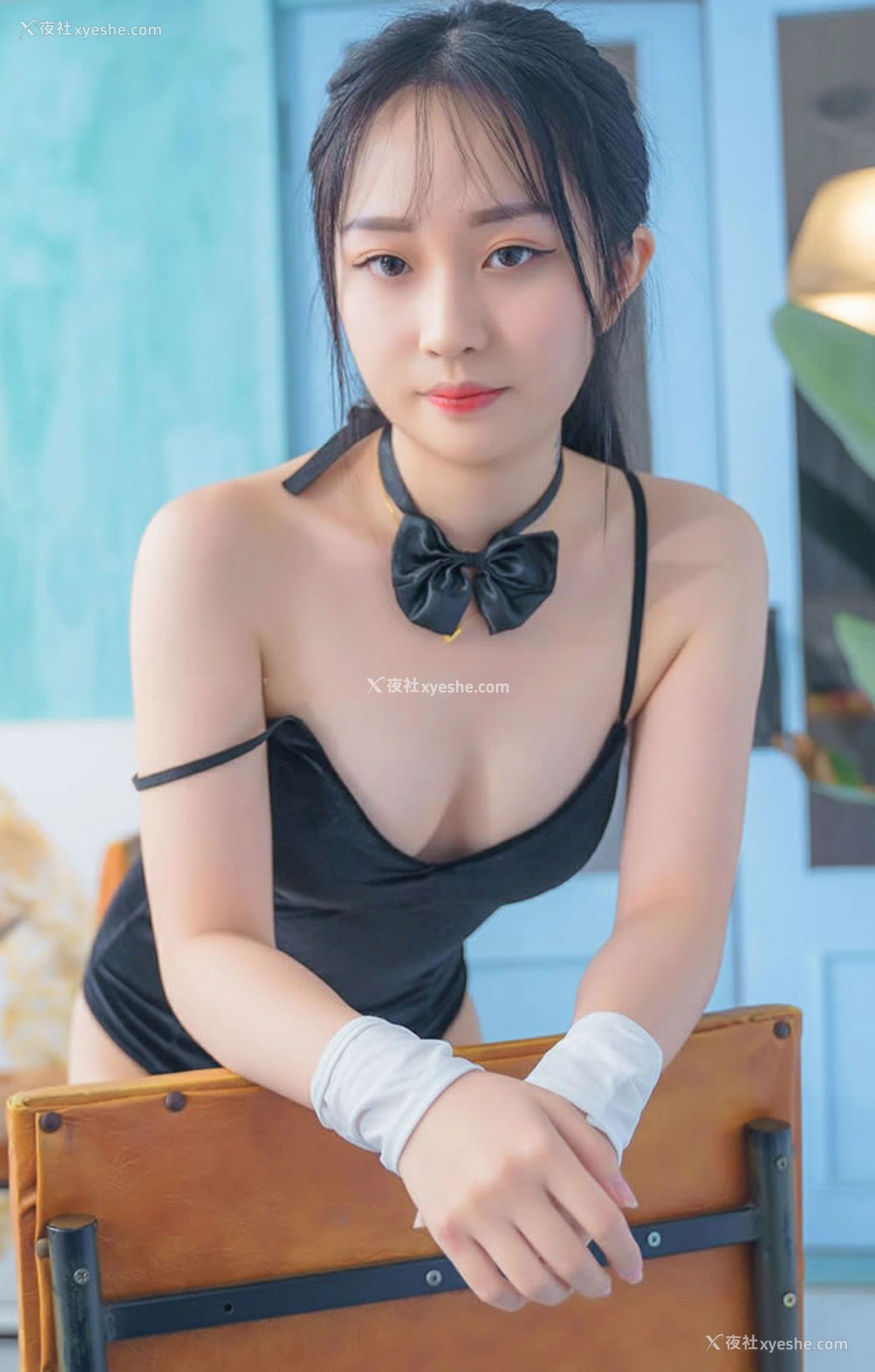1P - 妩媚女孩小瑜38特辑情欲兔女郎无圣光写真