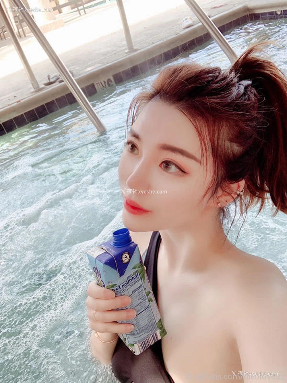 1P - 推特美女模特Nicolove无圣光福利视图