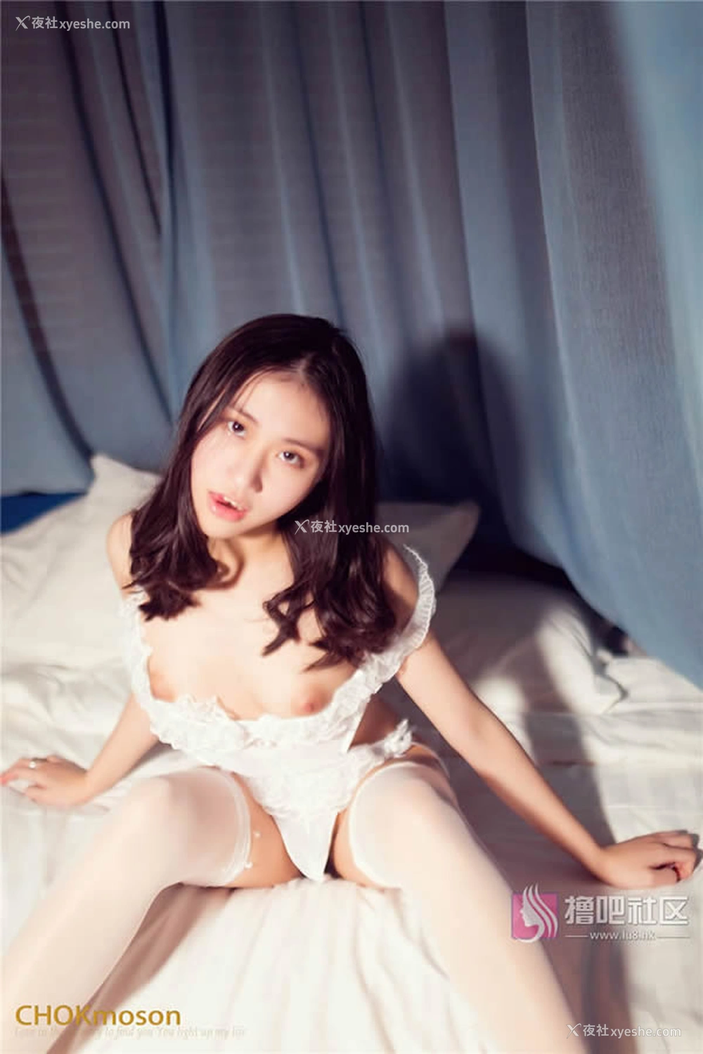 1P - CHOKmoson脱神作品脱在蜕变后无圣光人体写真