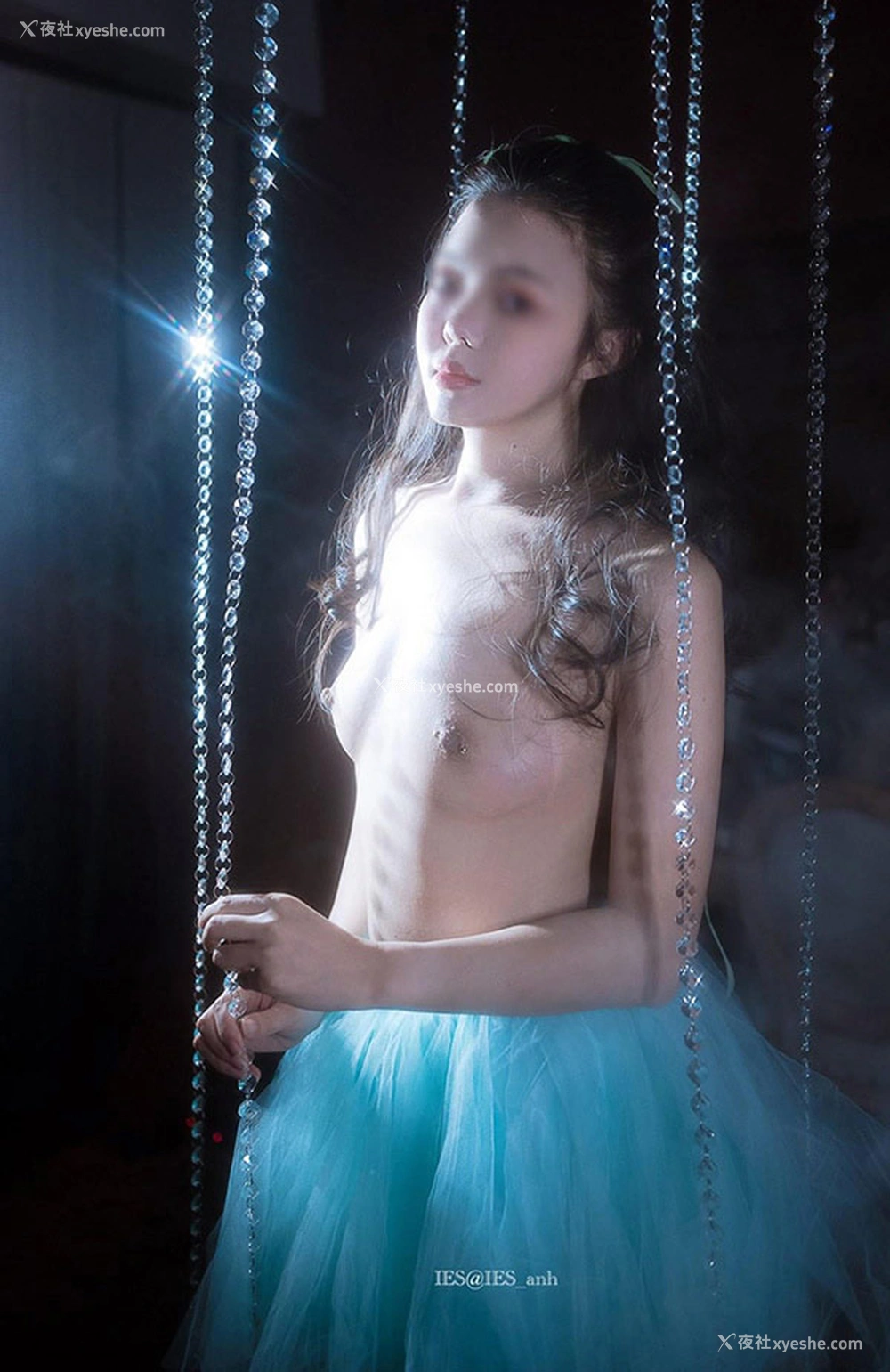1P - 摄影师IES出品美女小姐姐唯美无圣光图集
