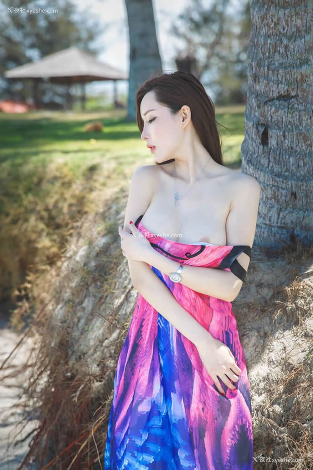 1P - 美模女神土肥圆矮挫穷沙巴旅拍无圣光大尺度露美乳诱惑写真
