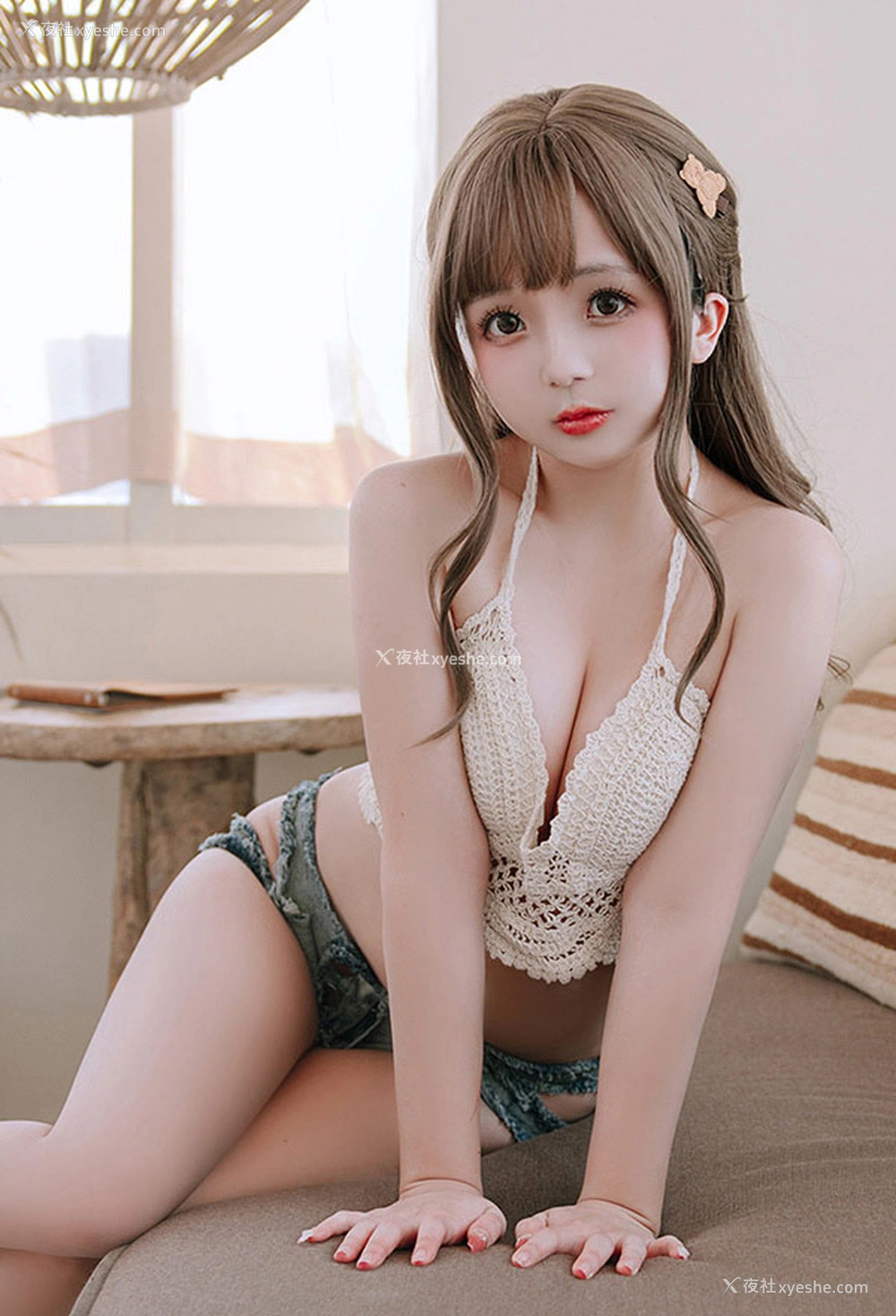 1P - 网红美女日奈娇 度假风小清新热裤