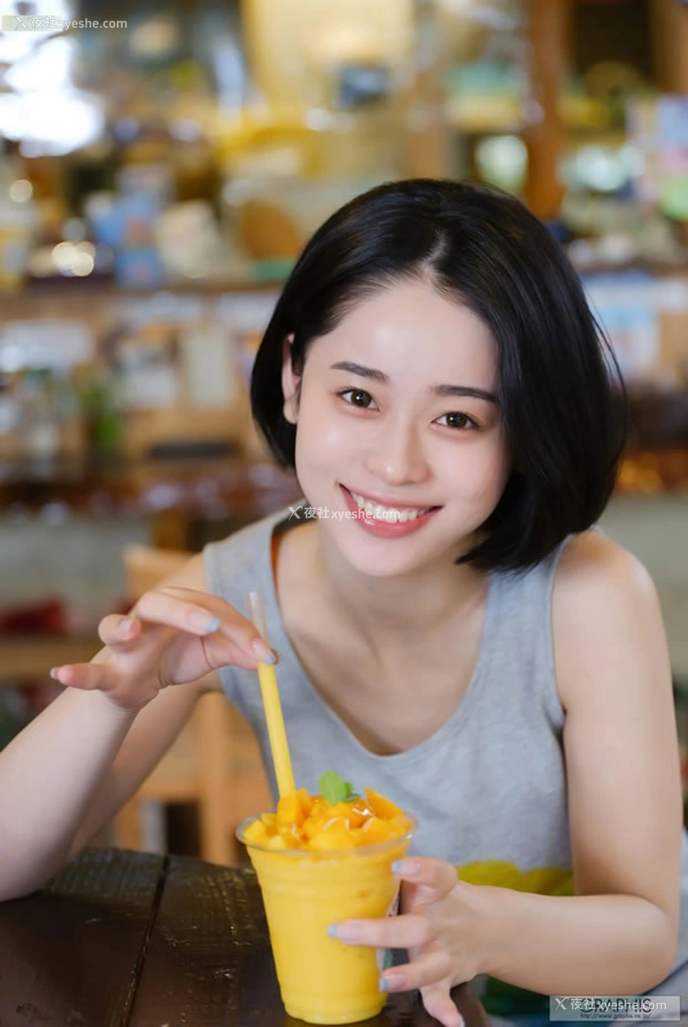 1P - 清新可爱美女minamot休闲背带裤无圣光图集